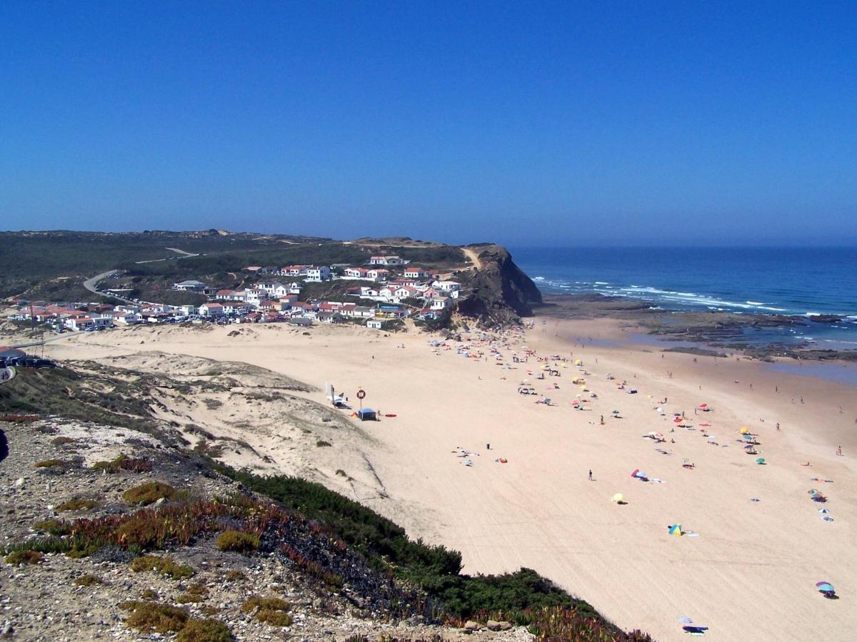 Sun & Surf Flat Arrifana Beach Aljezur Bagian luar foto